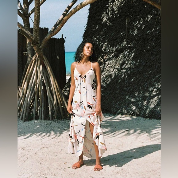 O’Neill Floral Summer Maxi Dress - Picture 9 of 11